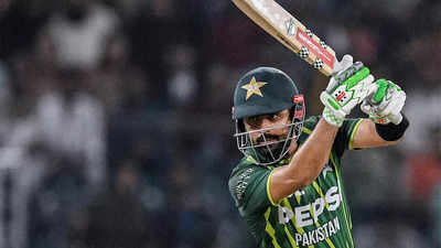 'Important for Babar Azam to not bat at 130-140 strike rate': Misbah-ul-Haq on Pakistan skipper's role at T20 World Cup
