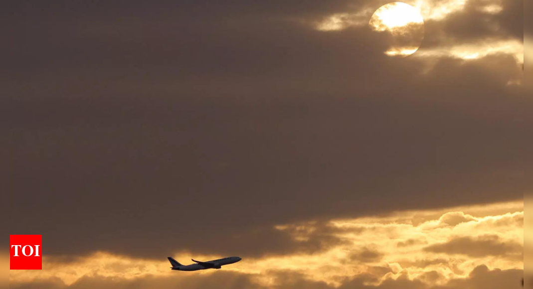 Indians travelling like never before; Amsterdam, Singapore, and London their top international destinations this summer: Mastercard - Vimarsana News