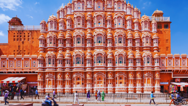 India’s ‘Pink City’ for the ideal mix of bazaars, palaces, and majestic structures