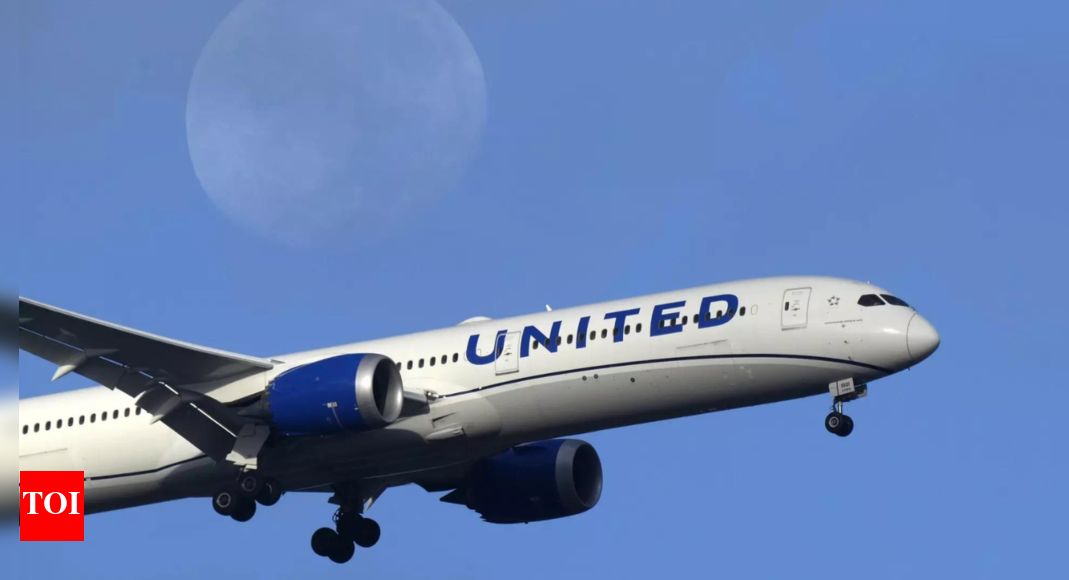 FAA allows United Airlines to restart certification activities