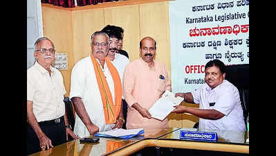 Ex-MLA Raghupati Bhat queers BJP’s pitch in MLC elections