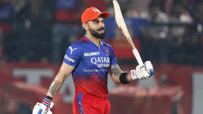 Virat Kohli in a zone where no bowler can trouble him: Mohammad Kaif