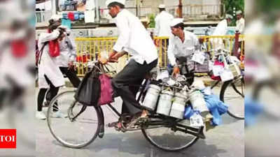 AAP seeks votes of dabbawalas in INDIA’s favour