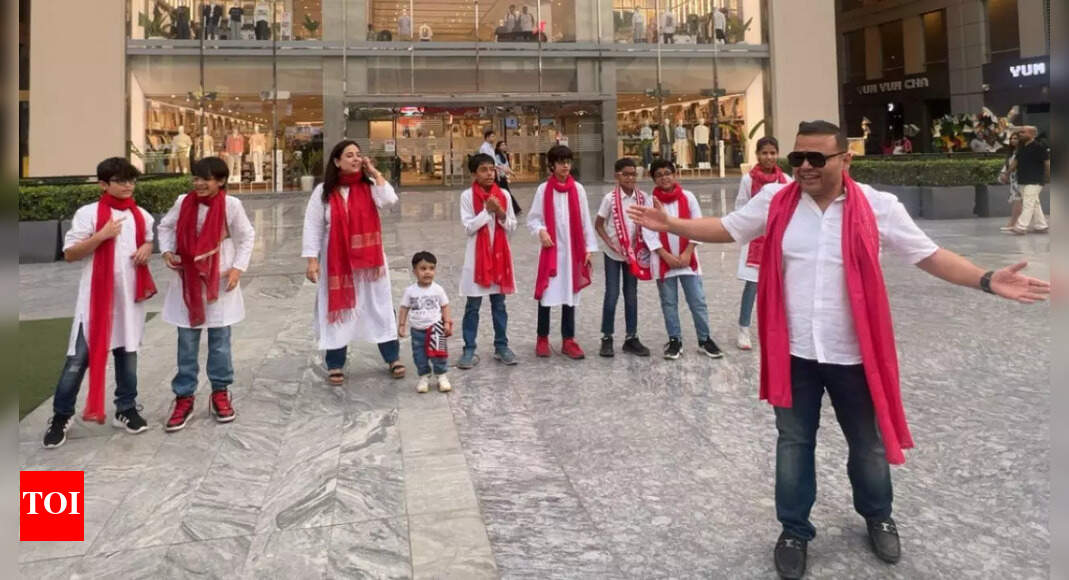 Gurgaon students raise voter awareness through nukkad natak | Events Movie News - Vimarsana News