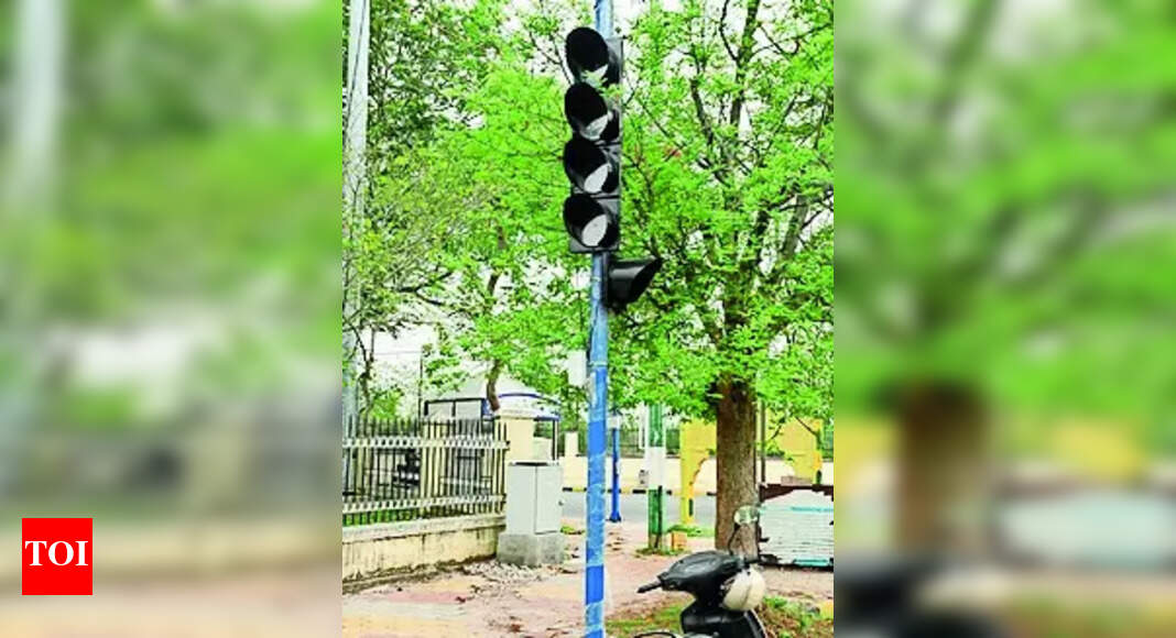 Traffic Signal Lights: Mysuru to get additional traffic signal lights | Mysuru News - Vimarsana News