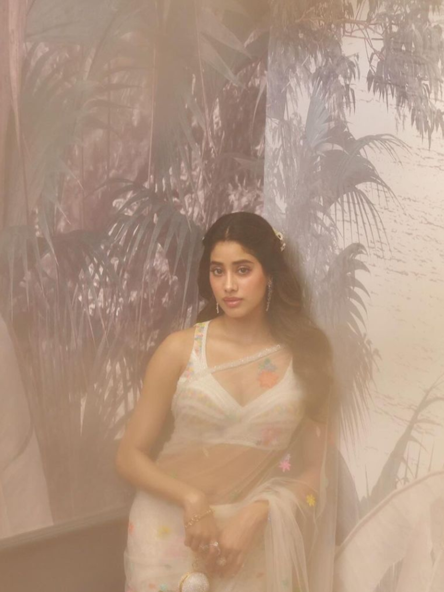 Bollywood-Inspired Saree Ideas For Summer Weddings