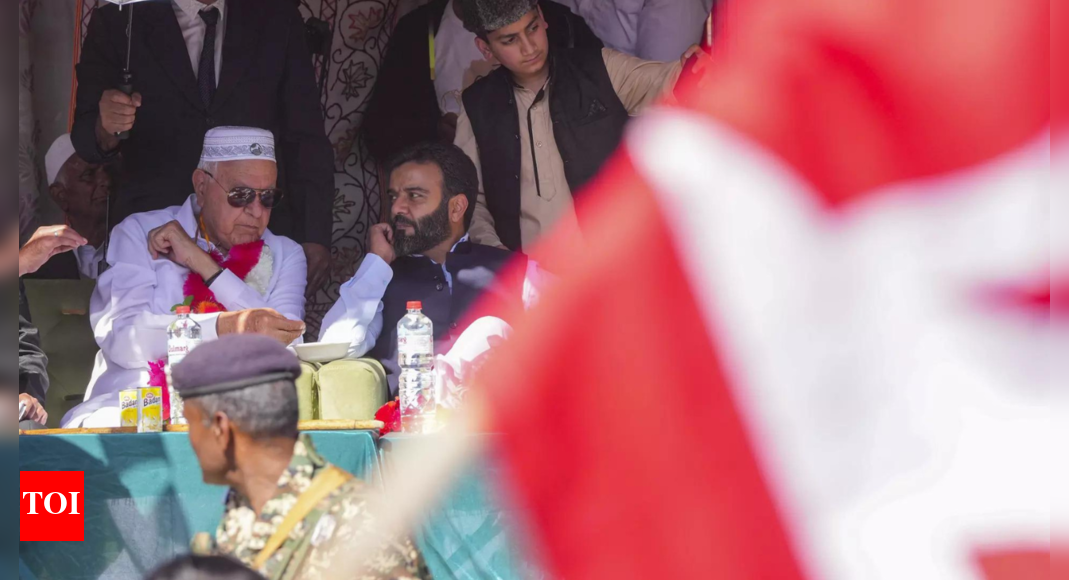 The roar of 'Sher': Sheikh Abdullah's legacy, symbolism abound in Kashmir poll campaign | India News - Vimarsana News