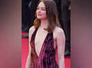 Emma Stone shines in burgundy gown at Cannes premiere of 'Kinds of Kindness'