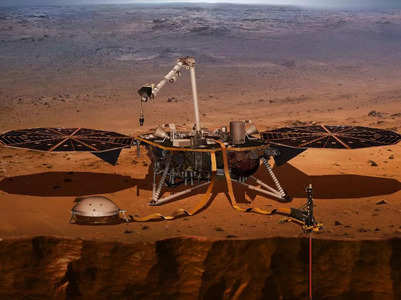 Dead robot spotted by NASA spacecraft on Mars surface
