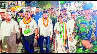 BJP focuses on rural voters, JMM on urban to win JSR seat