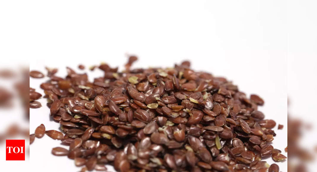 Flax Seeds Skin Benefits: How flax seeds detoxify the skin |