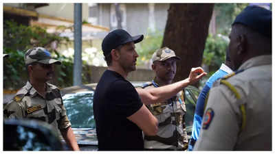 Hrithik Roshan steps out to cast his vote in the Lok Sabha Elections 2024; See pic