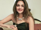 Madhoo shreds on the tough working conditions the 90s actresses had when they shot outdoors!