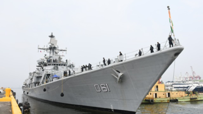 Indian warships reach Manila as part of deployment to South China Sea