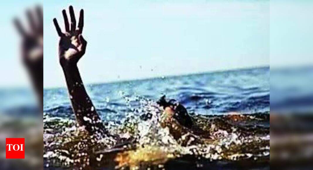 2 farmers feared drowned in Maner boat capsize | Patna News - Vimarsana News