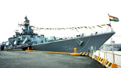 Indian warships reach Philippines on SCS tour
