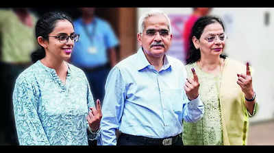 India Inc gets inked; votes for devpt, better governance