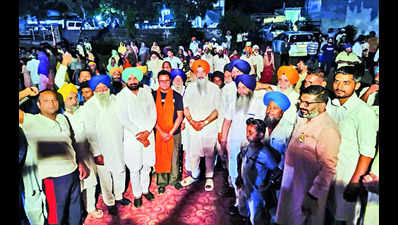 Chandumajra highlights illegal mining, lashes out at AAP