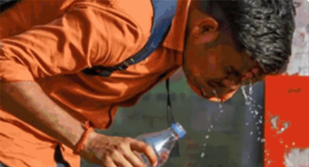 Heatwave grapples North India, heavy rainfall batters southern states