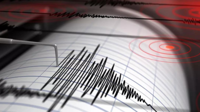 Fear but no injuries after quake 'swarm' near Naples