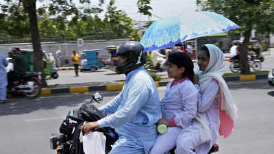 Weather forecasters warn Pakistanis to stay indoors ahead of new heat wave