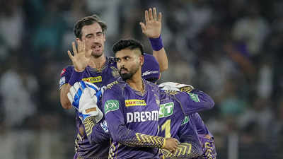 Mitchell Starc sizzles as KKR dismiss SRH for 159 in Qualifier 1