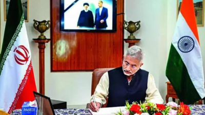 EAM Jaishankar mocks Rahul's secret meets with Chinese envoys