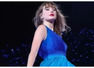 Taylor handles her wardrobe malfunction like a queen
