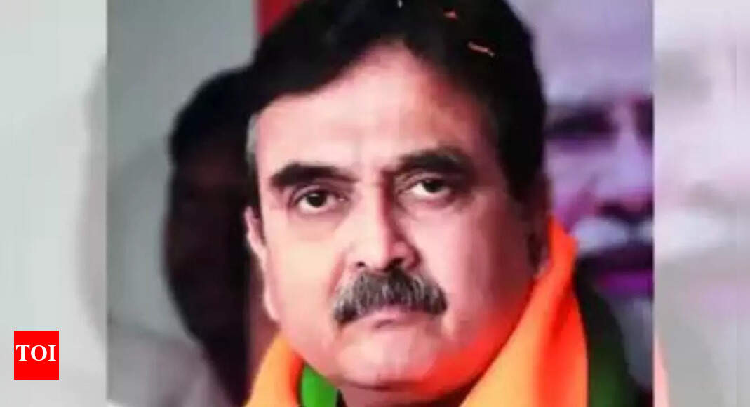 Abhijit Ganguly brought 'damage and disrepute' to Bengal: EC | Kolkata News - Vimarsana News