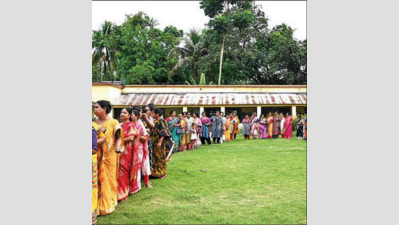 85.6% women surveyed think state's Lakshmir Bhandar empowered them