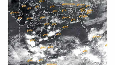 Low pressure on Bay likely today, moderate rain in Kolkata from Saturday: Met