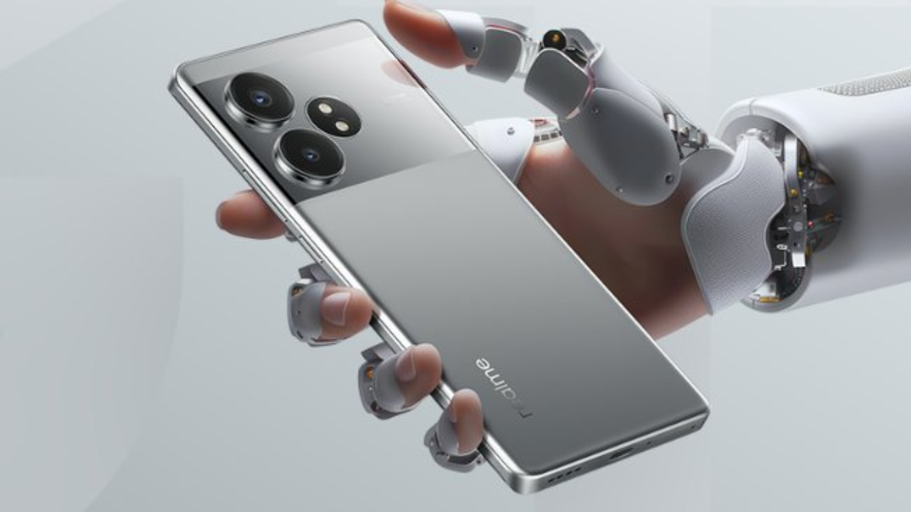 Realme GT 6T with Snapdragon 7+ Gen 3 chipset launched in India: Price,  specifications, and more | - Times of India