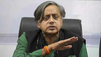 'Abki Baar 400 Paar' a 'complete fantasy,' says Congress' Shashi Tharoor