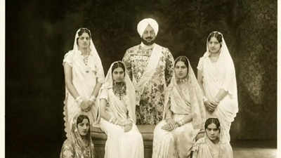This king married 10 wives, had 350 concubines and fathered 88 children