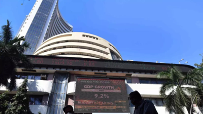 Mutual Fund share in Indian stocks at record high, FPIs' at 12-yr low