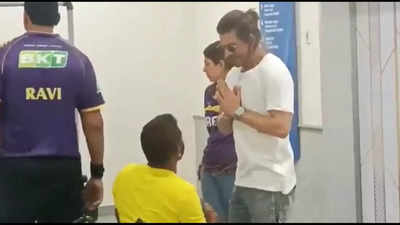 Shah Rukh Khan warmly greeted his physically disabled fan after KKR's match despite being unwell - Watch