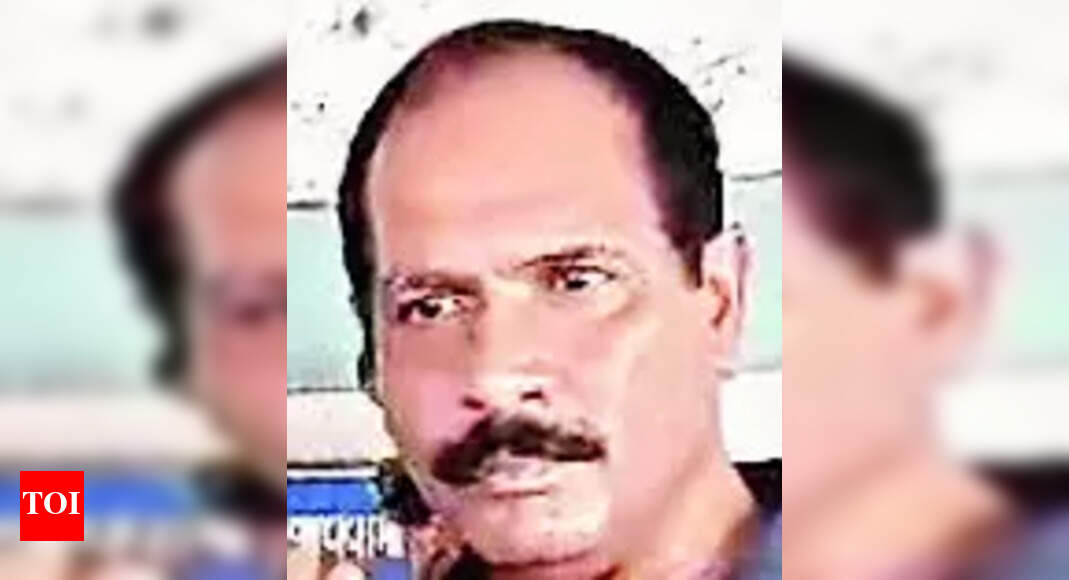 Corporator: BJP Corporator Forced to Join Protests Against Smart Meters | Vadodara News - Vimarsana News