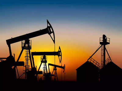 Oil prices fall on worries of higher US interest rates