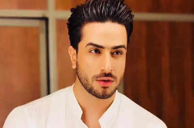 Aly Goni expresses his disappointment as RCB loses to RR in the eliminator ahead of the IPL 2024 finale; says, “Feeling bad for Virat Kohli”