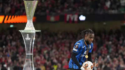 Ademola Lookman's hat-trick ends Bayer Leverkusen's 51-match unbeaten run, hands Atalanta Europa League title