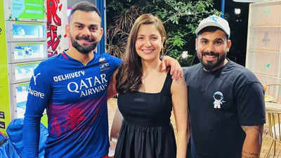 Virat Kohli and Anushka Sharma's affectionate moment caught in this UNSEEN pic from RCB vs CSK match