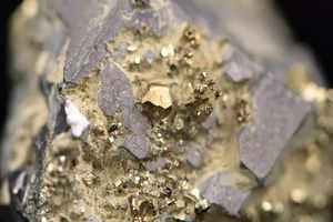 ‘Invisible’ gold, worth $24 billion, discovered in Johannesburg’s mine dumps!
