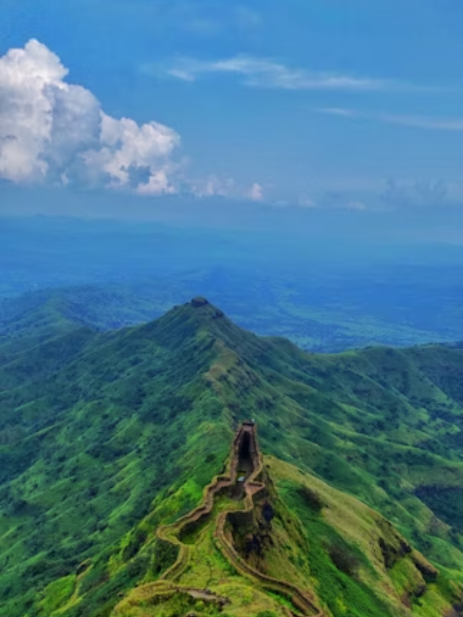10 Places For Family Vacation In Mahar…