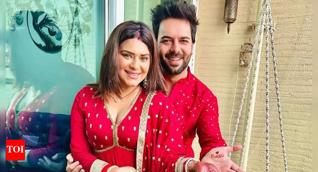 Exclusive - Kundali Bhagya actor Sanjay Gagnani reacts to his divorce rumours with wife Poonam Preet; says 'With God's grace sab kuch sahi chal raha hai' - Vimarsana News