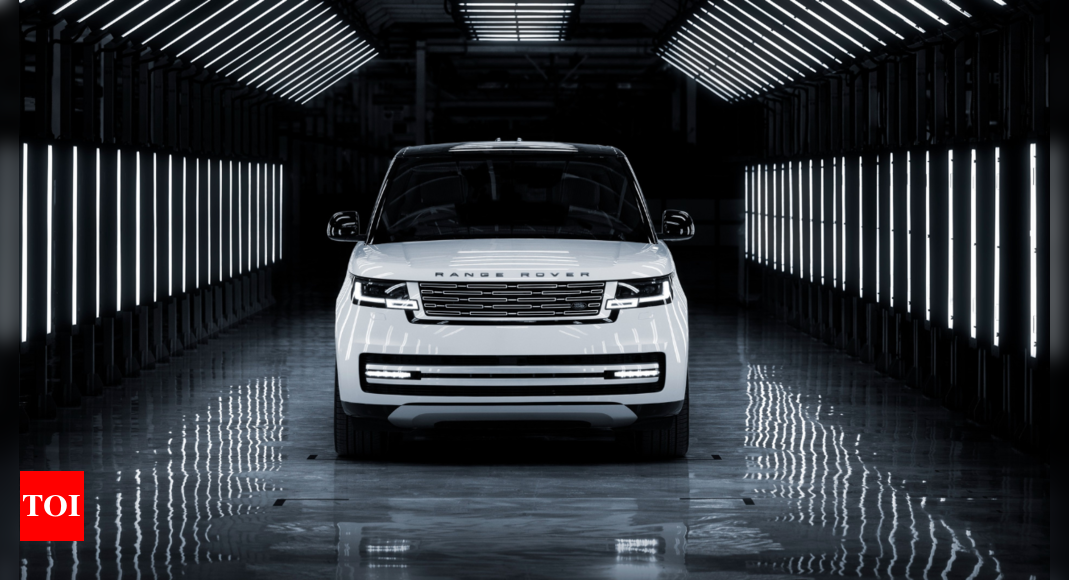 Iconic British SUV Range Rover to be Made in India: First time production outside UK