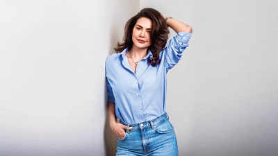 Esha Gupta: I was very excited the first time I voted
