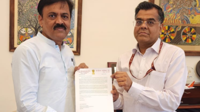 Ex Rajya Sabha member GVL Narasimha seeks Rs 3,110 crore financial help to Visakhapatnam Steel Plant