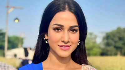 Exclusive - Amandeep Sidhu on her new show 'Badall Pe Paon Hai': Being a Sardarni, it certainly is a bonus for me to be part of a Punjab-based show like this