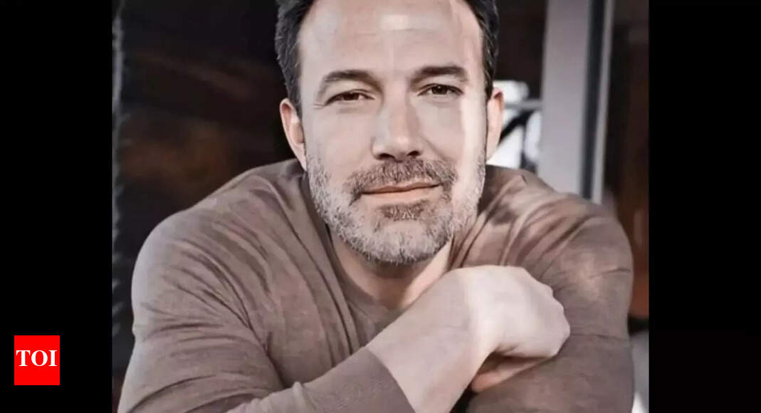 Ben Affleck and Jennifer Lopez Divorce Rumors: Affleck Spotted Without Wedding Ring | - Vimarsana News