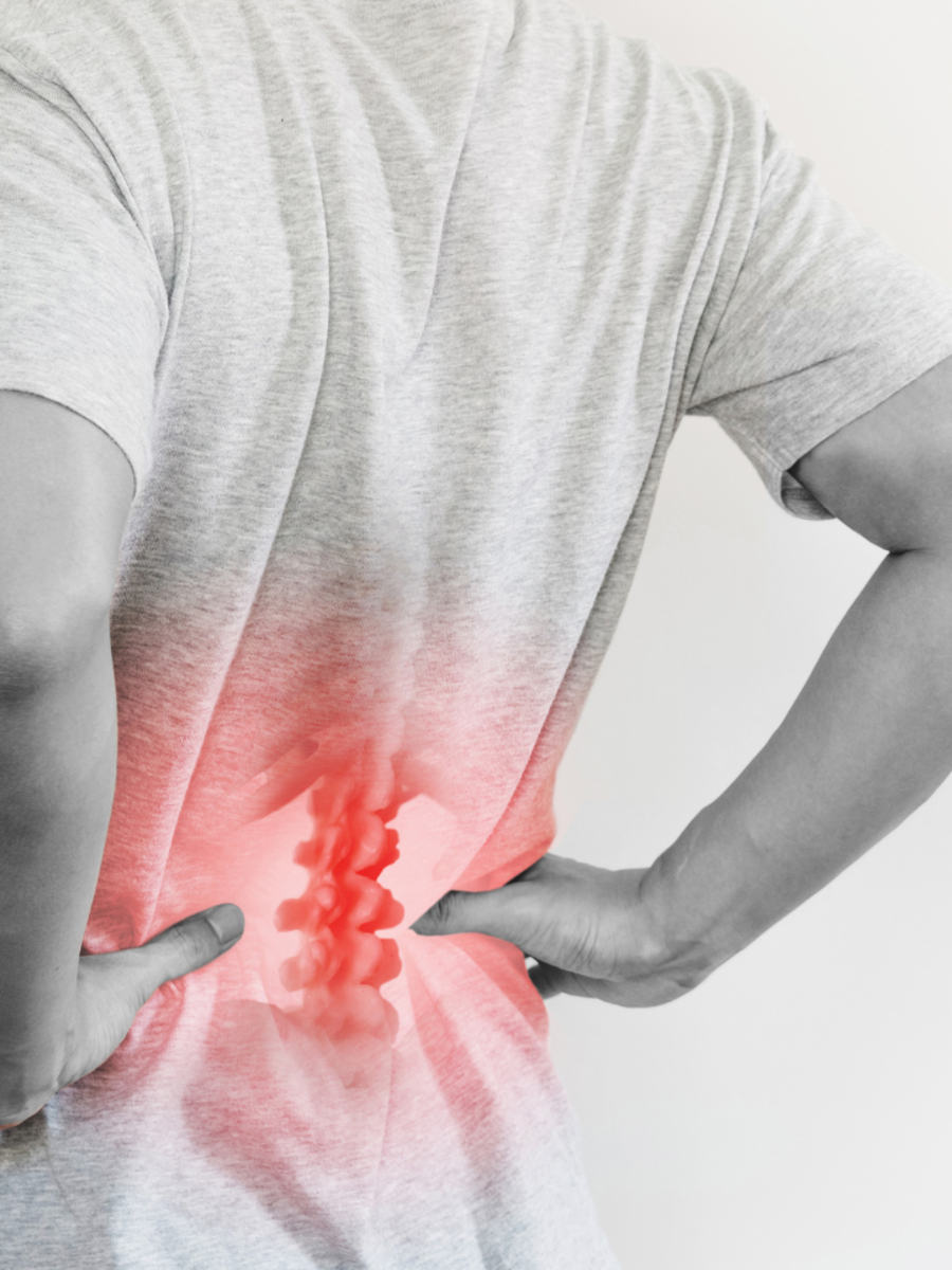 ​7 effective ways to cure back pain